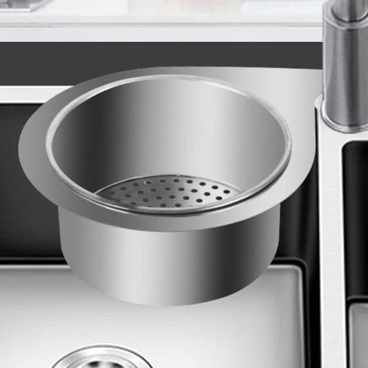Stainless steel sink strainer in a kitchen setting with text in Chinese.